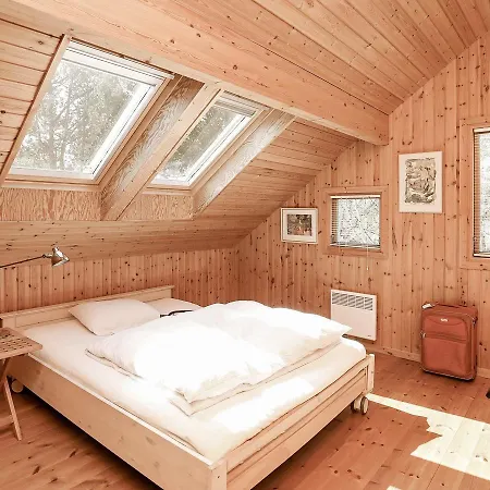 Three-bedroom Holiday In Romo 29 * Rødby